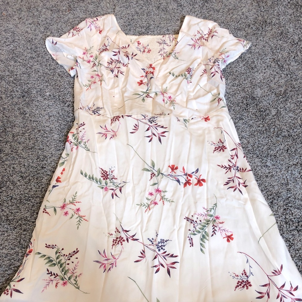 V-Neck Floral Dress